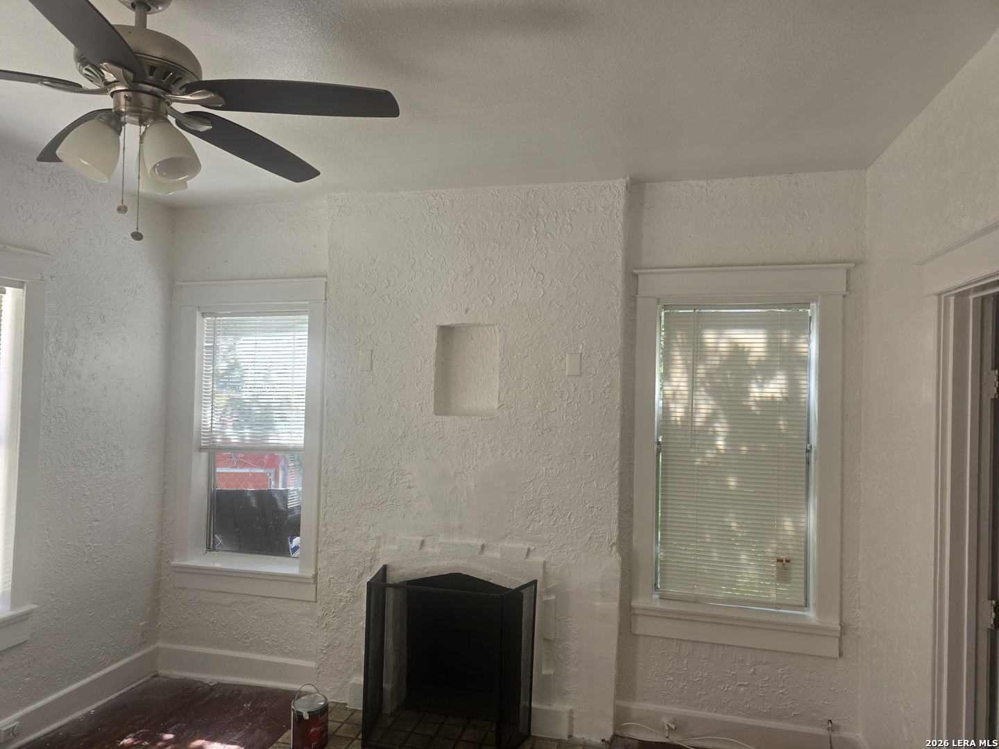 1945 W Huisache Avenue San Antonio TX 78201