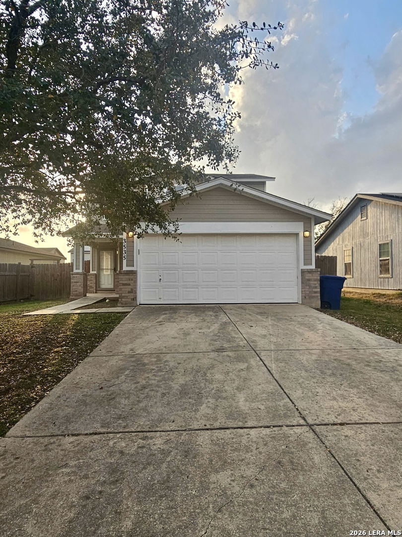 3535 Honey Meadow San Antonio TX 78222