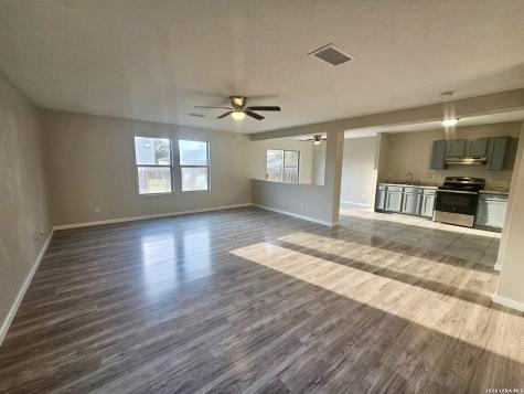 3535 Honey Meadow San Antonio TX 78222