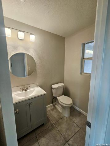3535 Honey Meadow San Antonio TX 78222