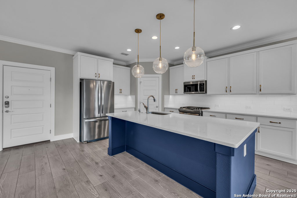 1511 E Sandalwood Lane San Antonio TX 78209