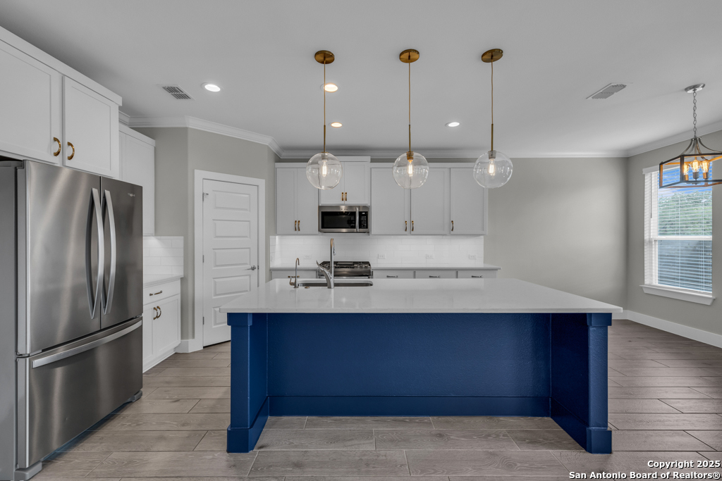 1511 E Sandalwood Lane San Antonio TX 78209