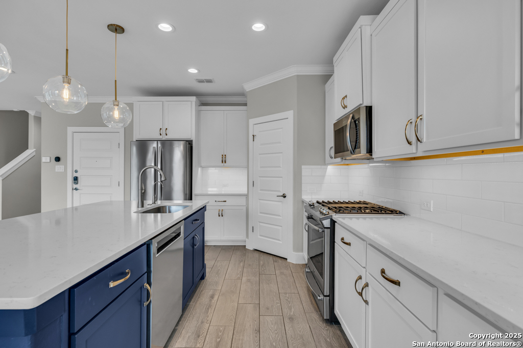 1511 E Sandalwood Lane San Antonio TX 78209