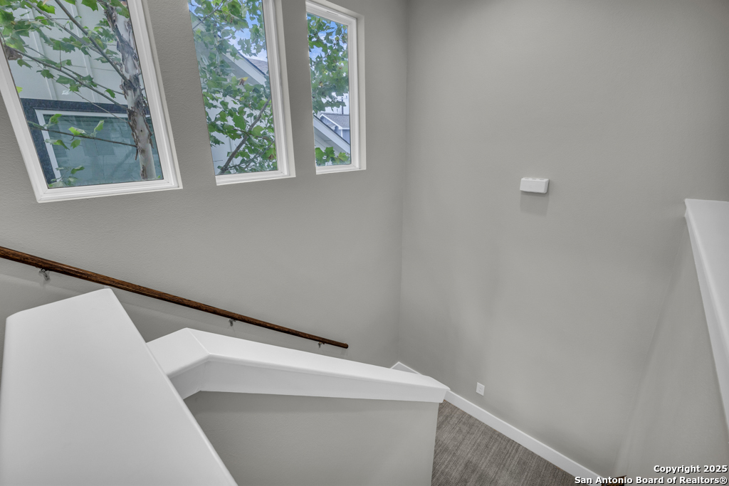 1511 E Sandalwood Lane San Antonio TX 78209