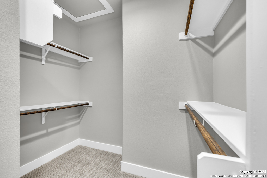 1511 E Sandalwood Lane San Antonio TX 78209