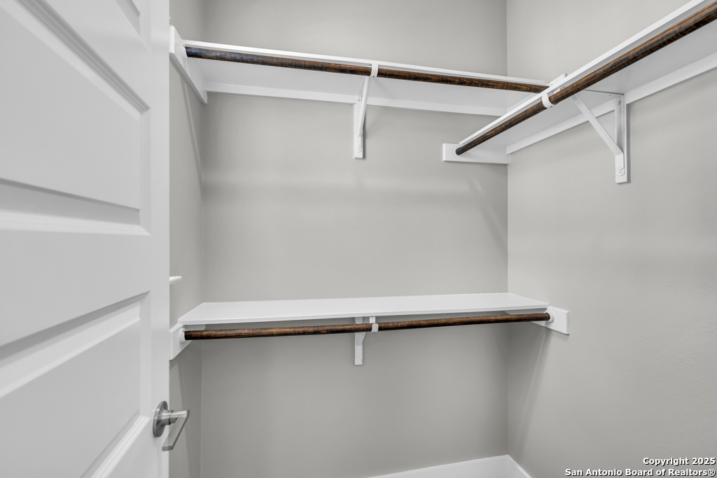 1511 E Sandalwood Lane San Antonio TX 78209