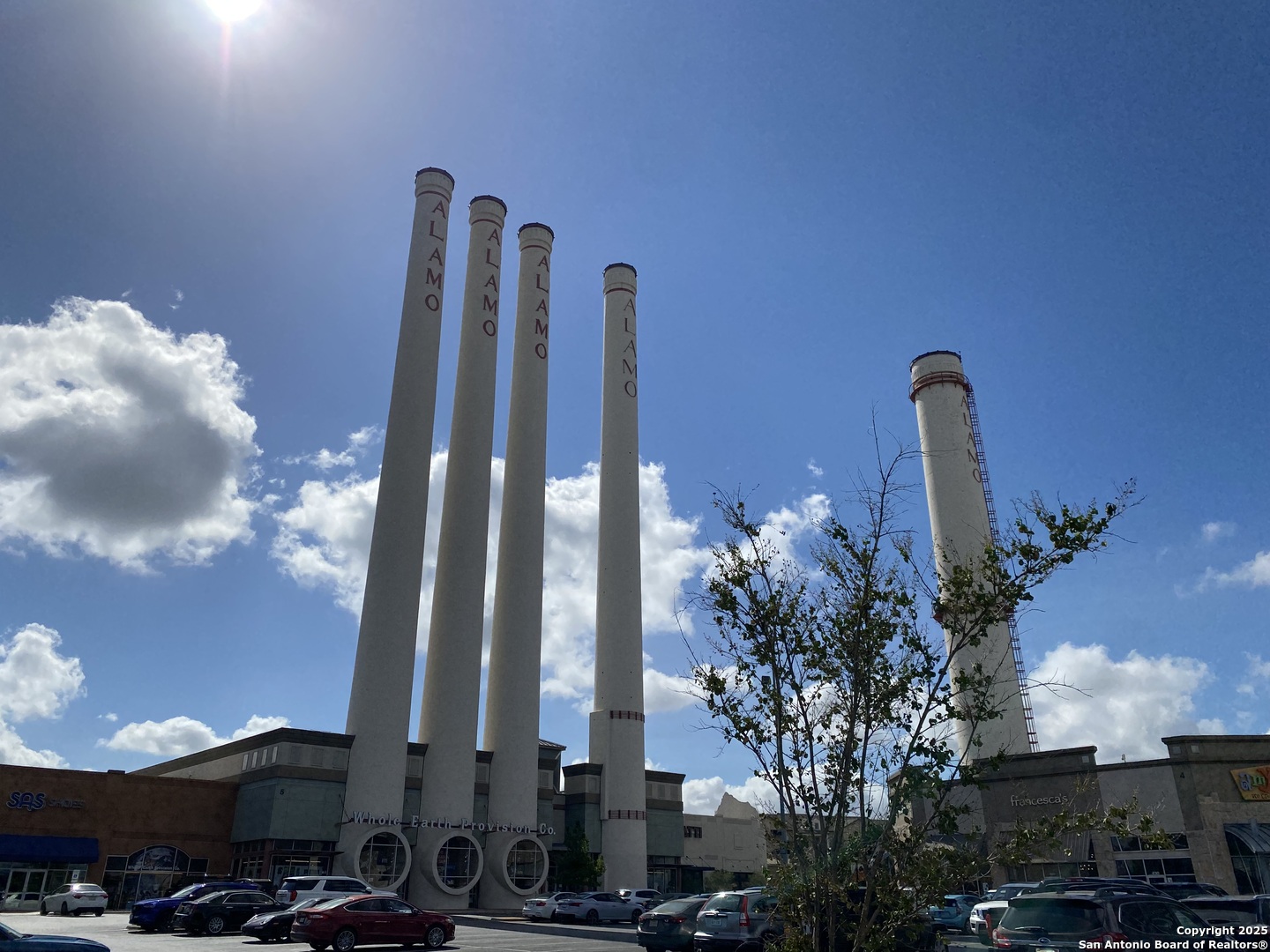 1511 E Sandalwood Lane San Antonio TX 78209