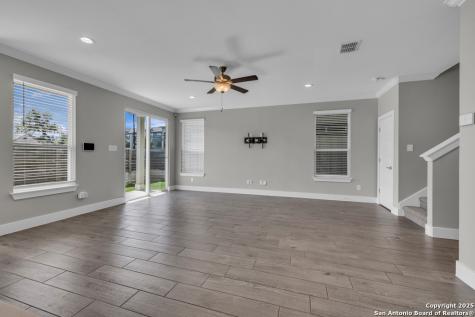 1511 E Sandalwood Lane San Antonio TX 78209