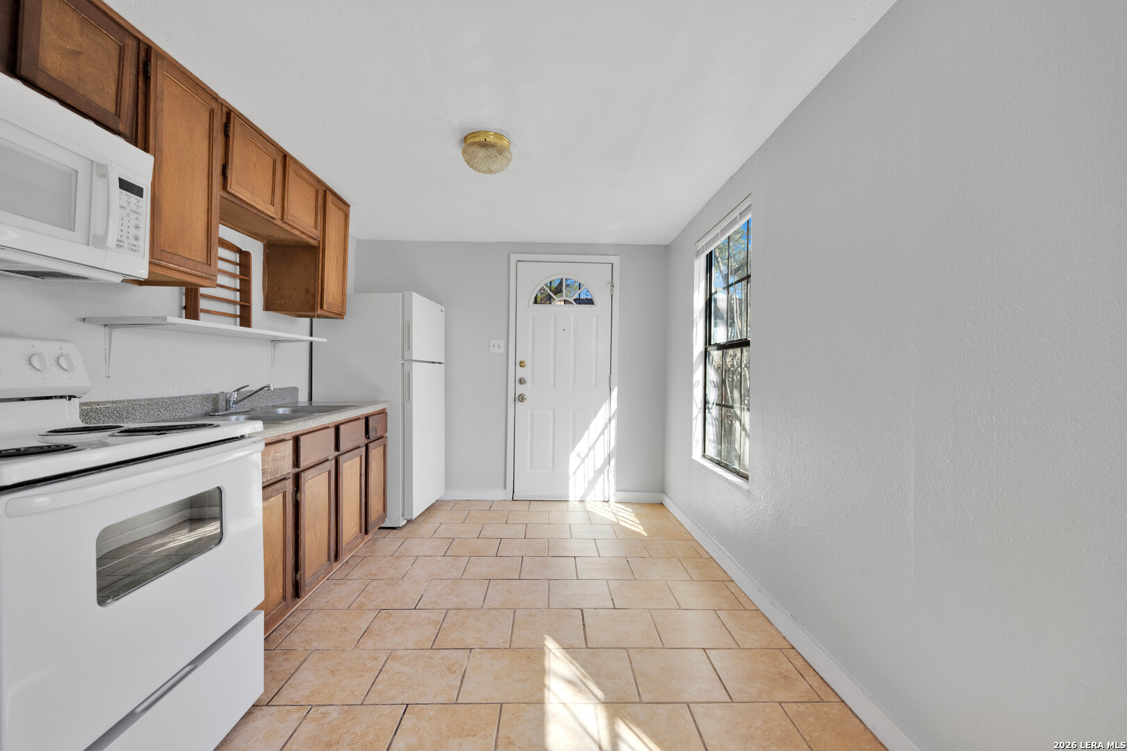 652 N San Ignacio Avenue San Antonio TX 78228