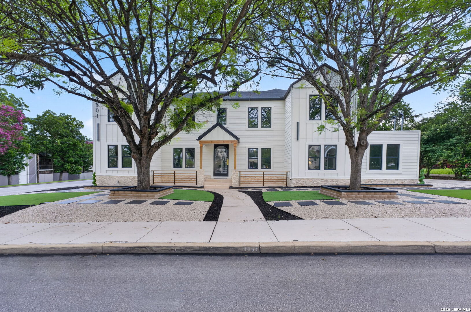 1301 Townsend Avenue Alamo Heights TX 78209
