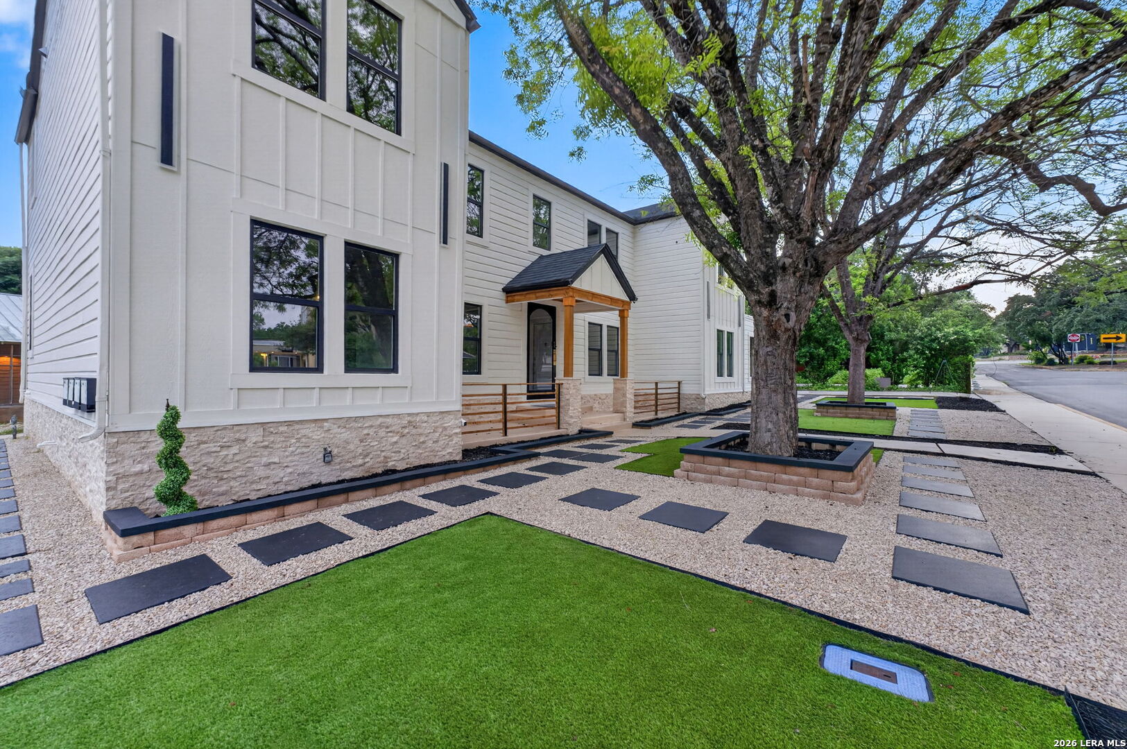 1301 Townsend Avenue Alamo Heights TX 78209