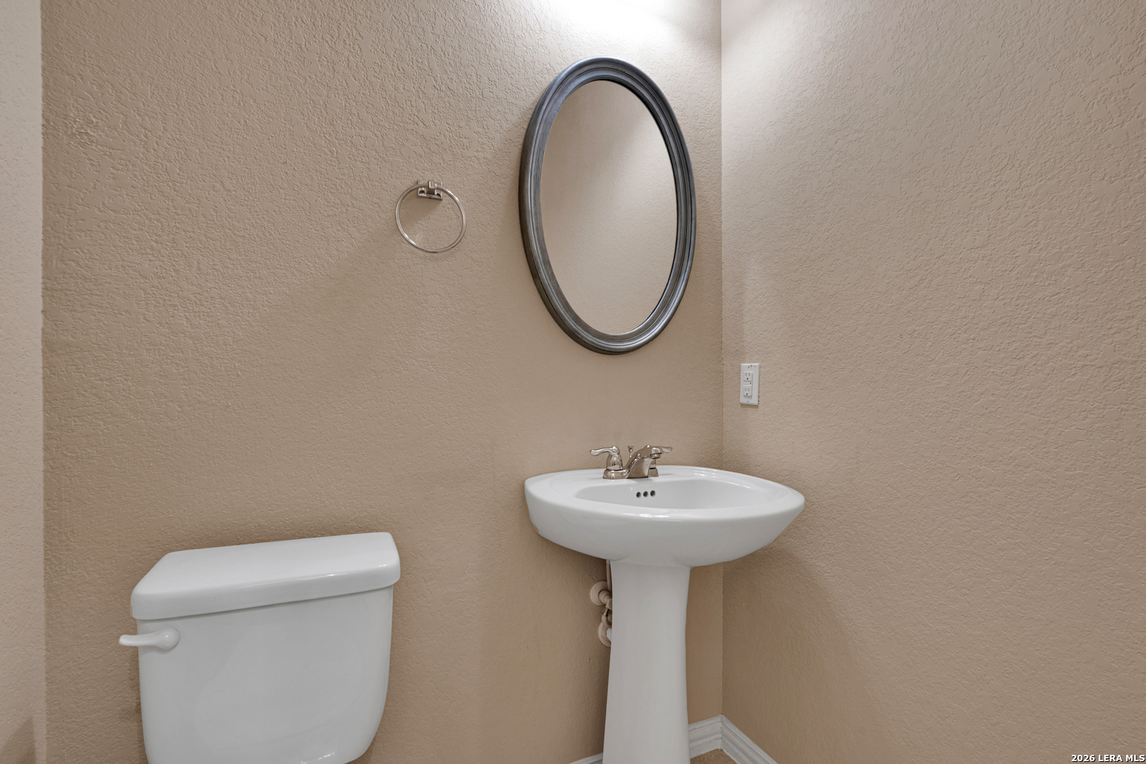 3303 Cherokee Cove San Antonio TX 78253