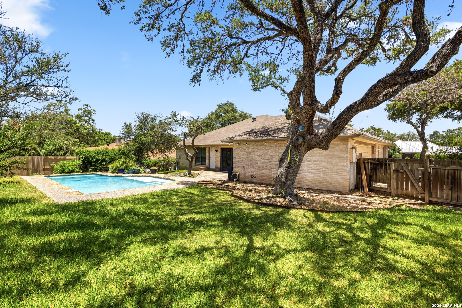 1710 Whitehaven San Antonio TX 78232