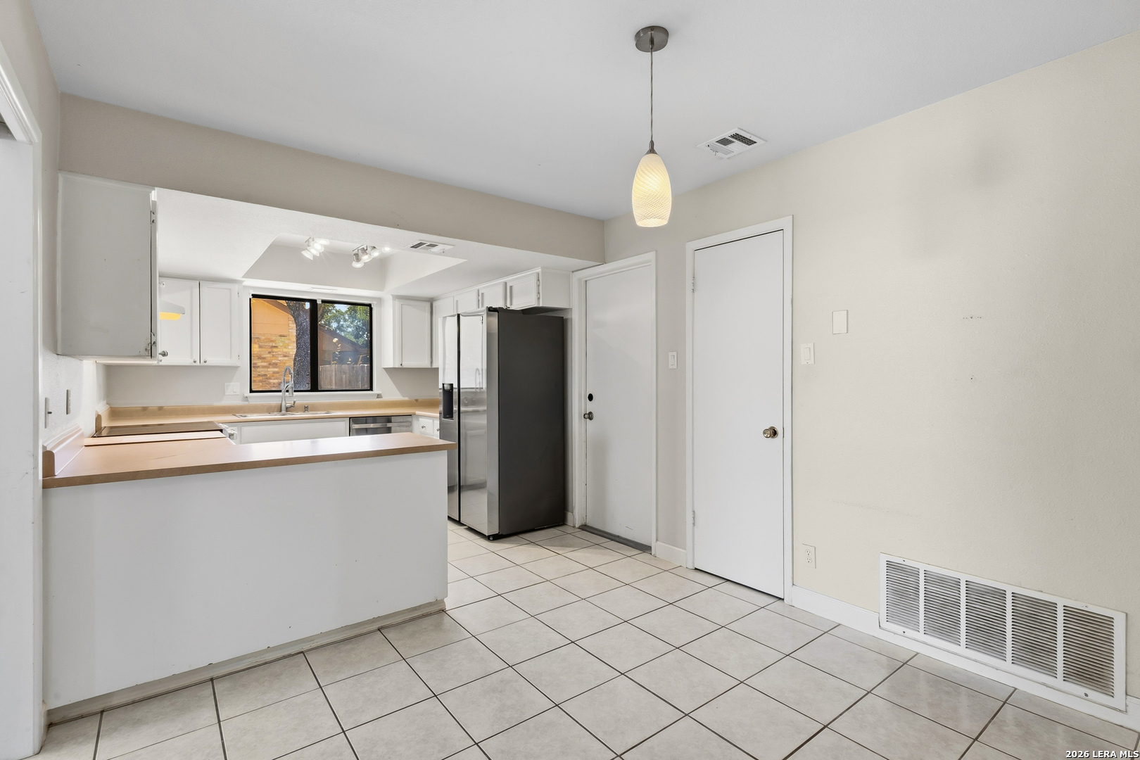 1710 Whitehaven San Antonio TX 78232