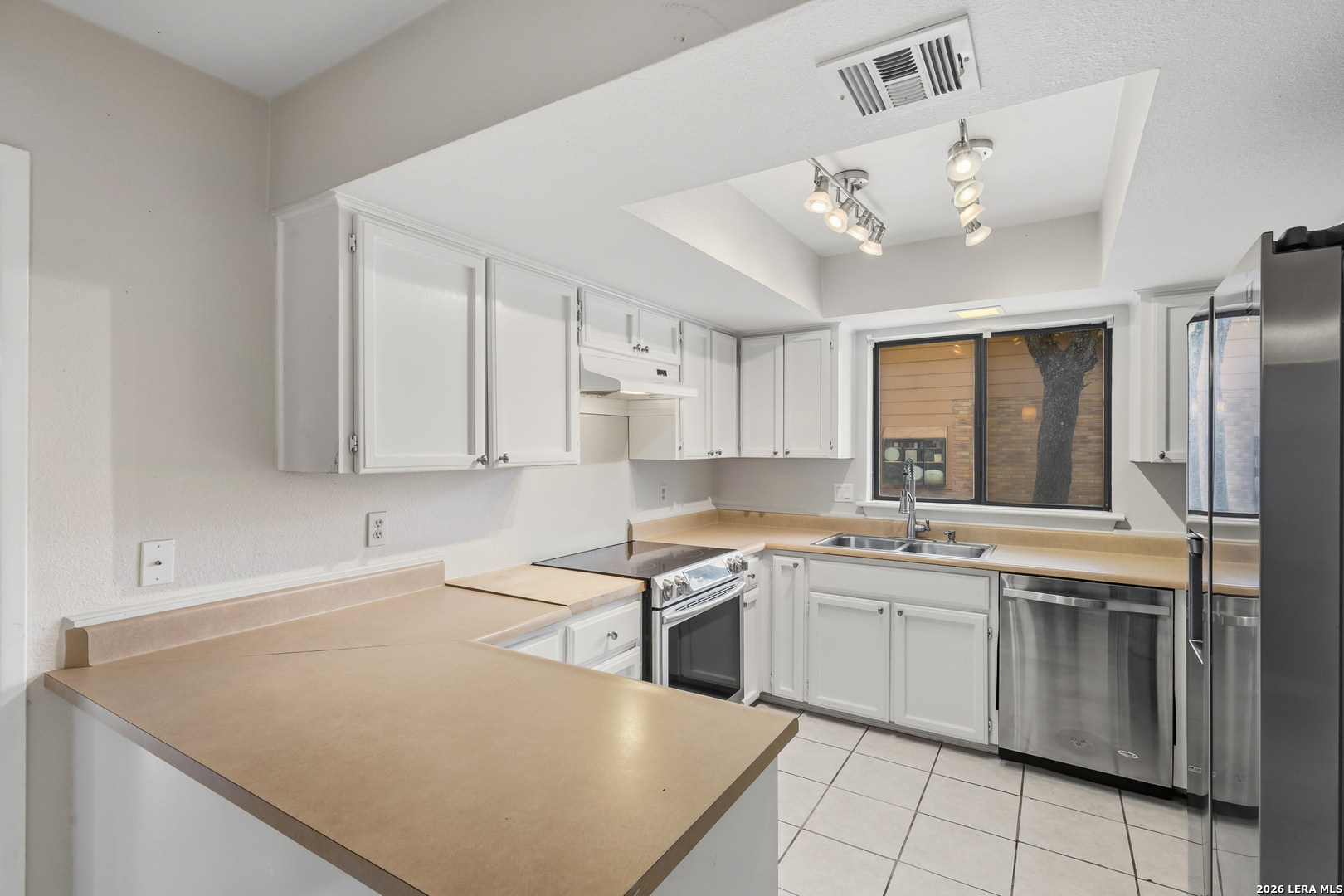 1710 Whitehaven San Antonio TX 78232