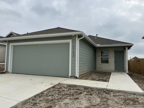 6702 Willow Landing Converse TX 78109