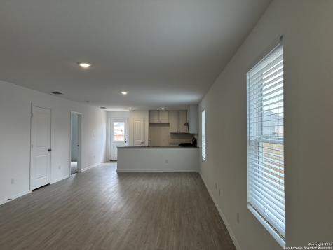 6702 Willow Landing Converse TX 78109