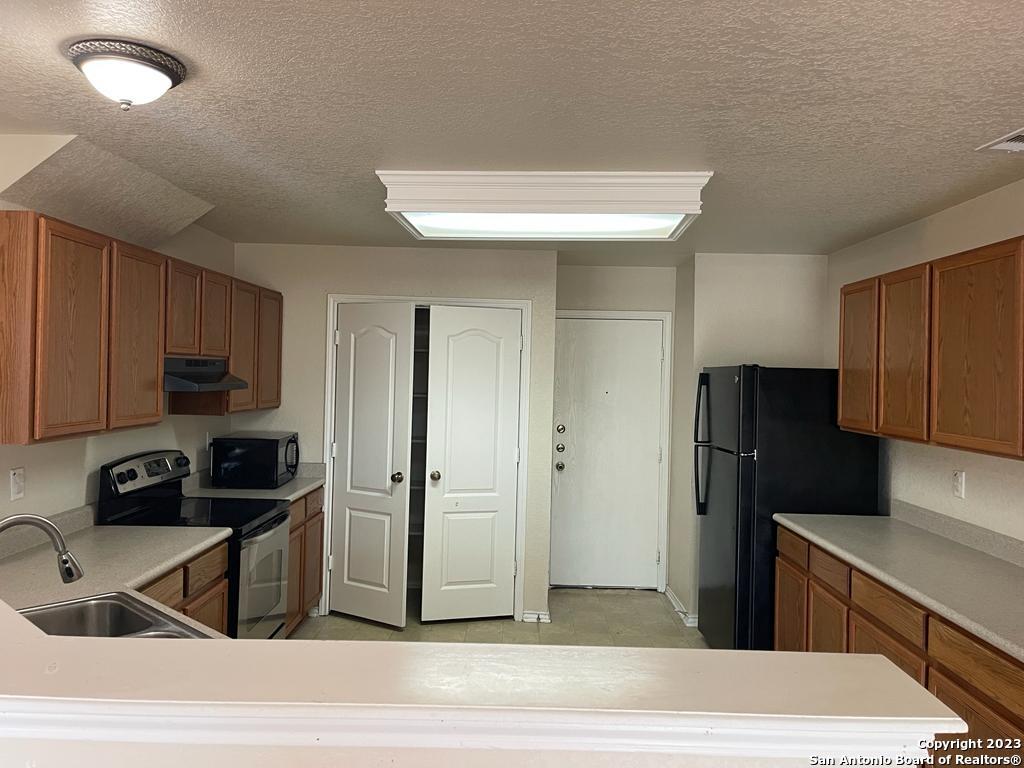 4711 Brookport Circle San Antonio TX 78238