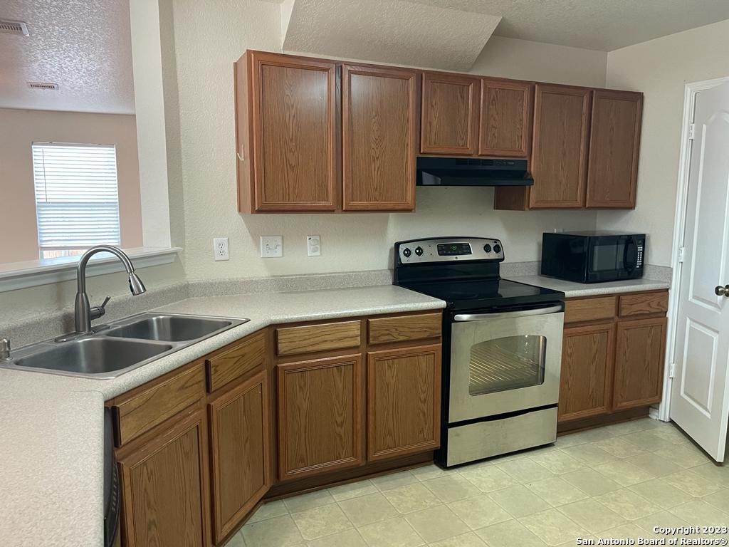 4711 Brookport Circle San Antonio TX 78238