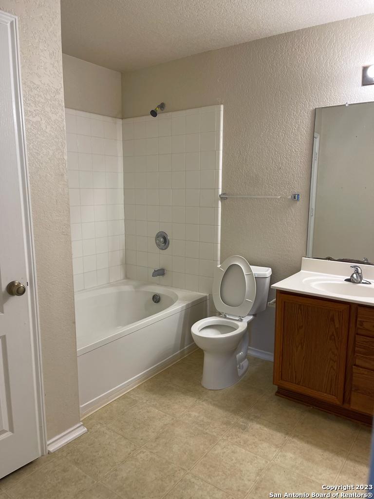 4711 Brookport Circle San Antonio TX 78238