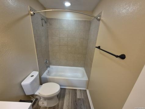 8806 Slumber Lane Converse TX 78109