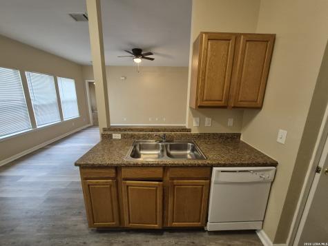 8806 Slumber Lane Converse TX 78109