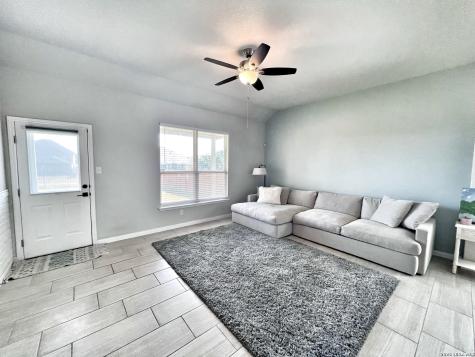 1224 Loma Ranch New Braunfels TX 78132