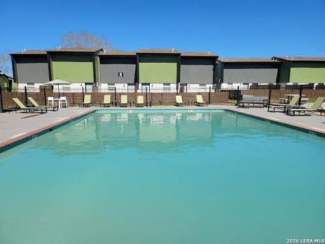 7200 S Presa San Antonio TX 78233