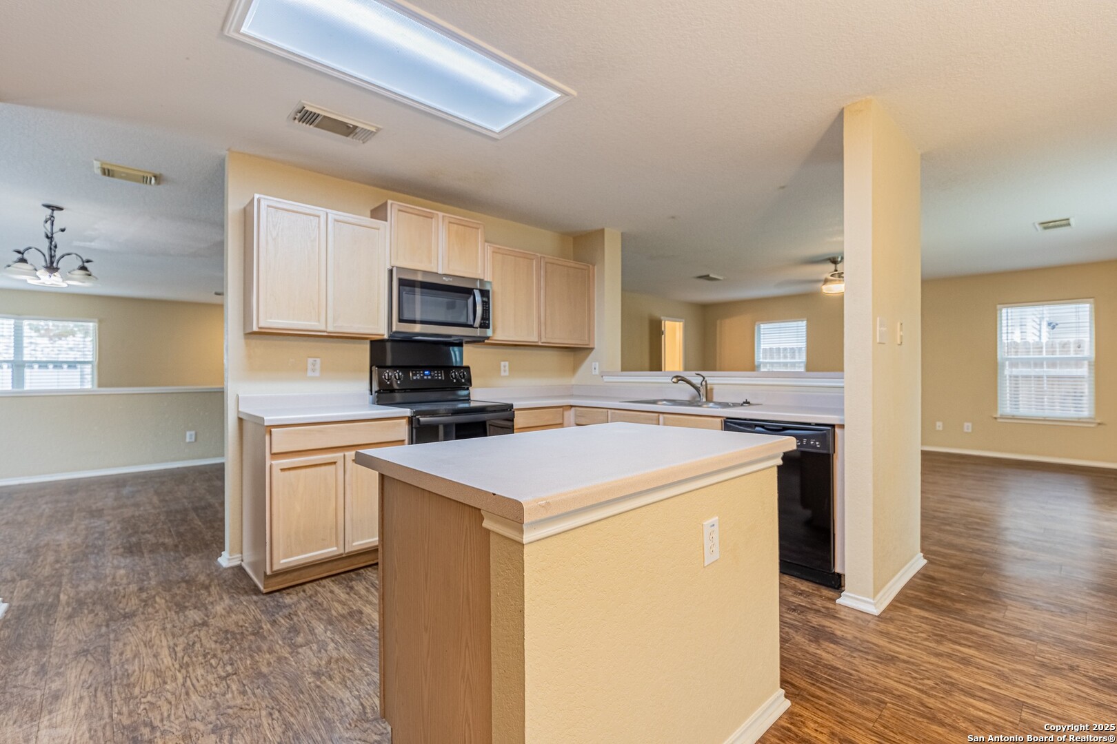 416 Irongate Ridge San Antonio TX 78253