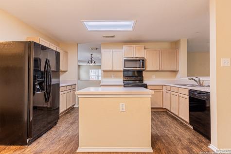 416 Irongate Ridge San Antonio TX 78253