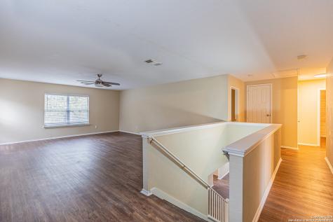 416 Irongate Ridge San Antonio TX 78253