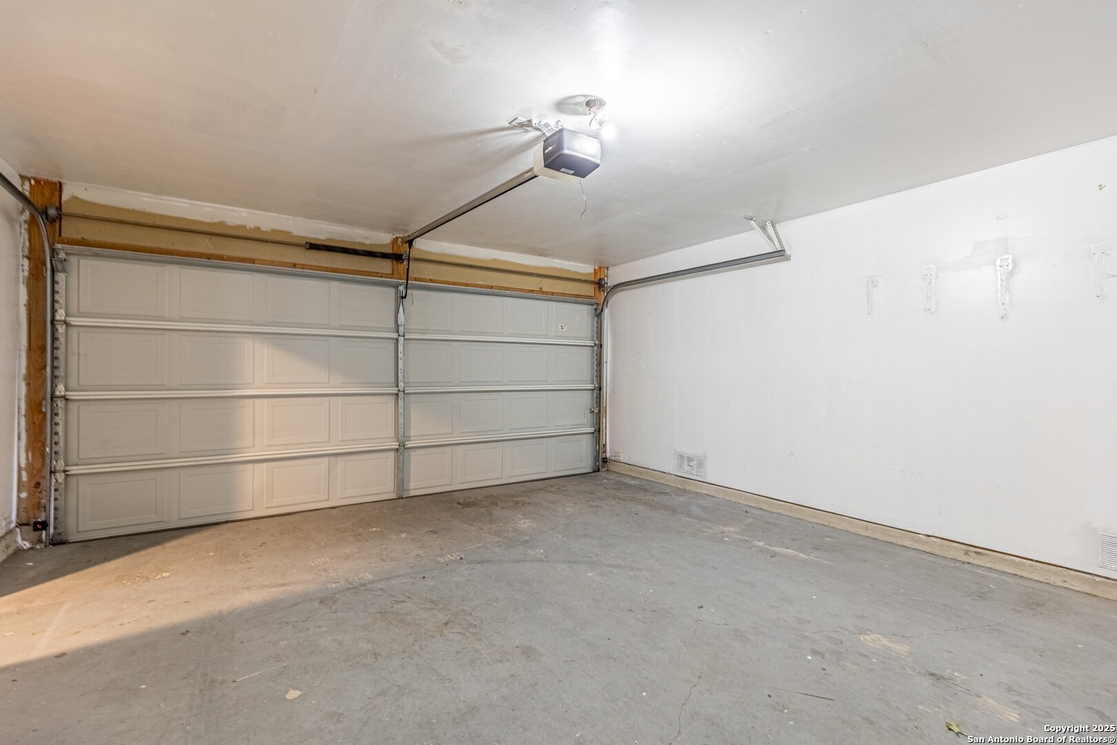 416 Irongate Ridge San Antonio TX 78253