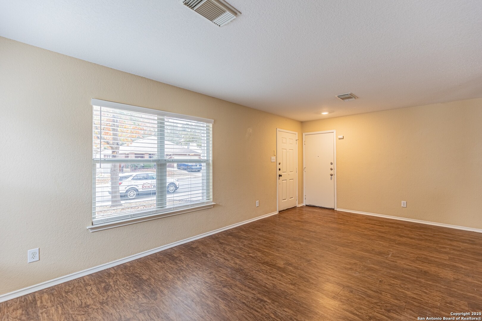 416 Irongate Ridge San Antonio TX 78253