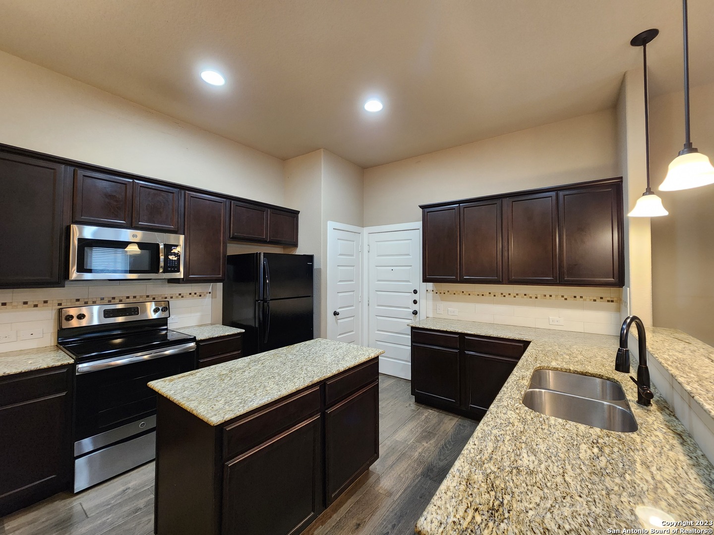 2213 Avery Village New Braunfels TX 78130