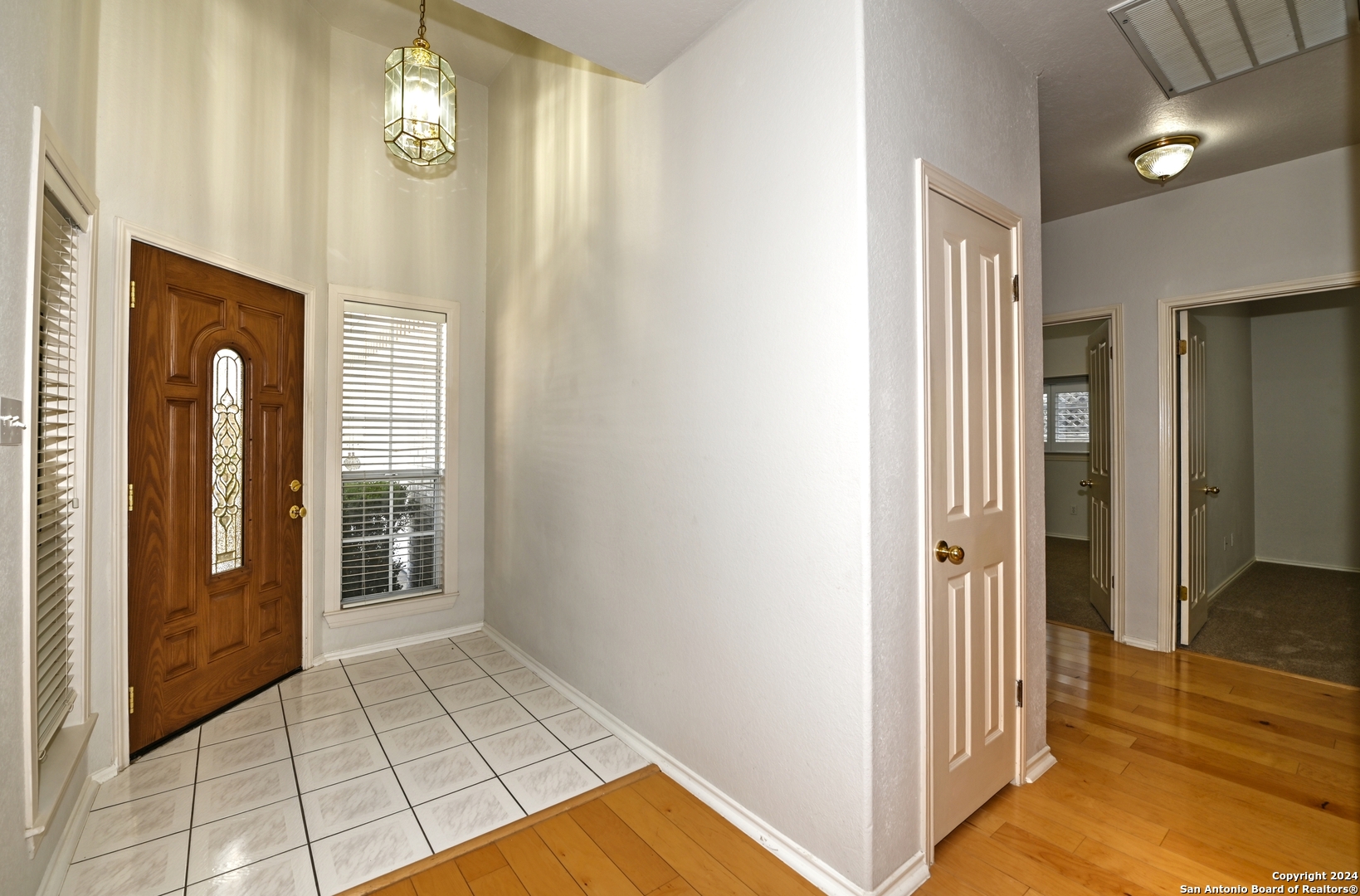 1615 Hawks Tree Lane San Antonio TX 78248