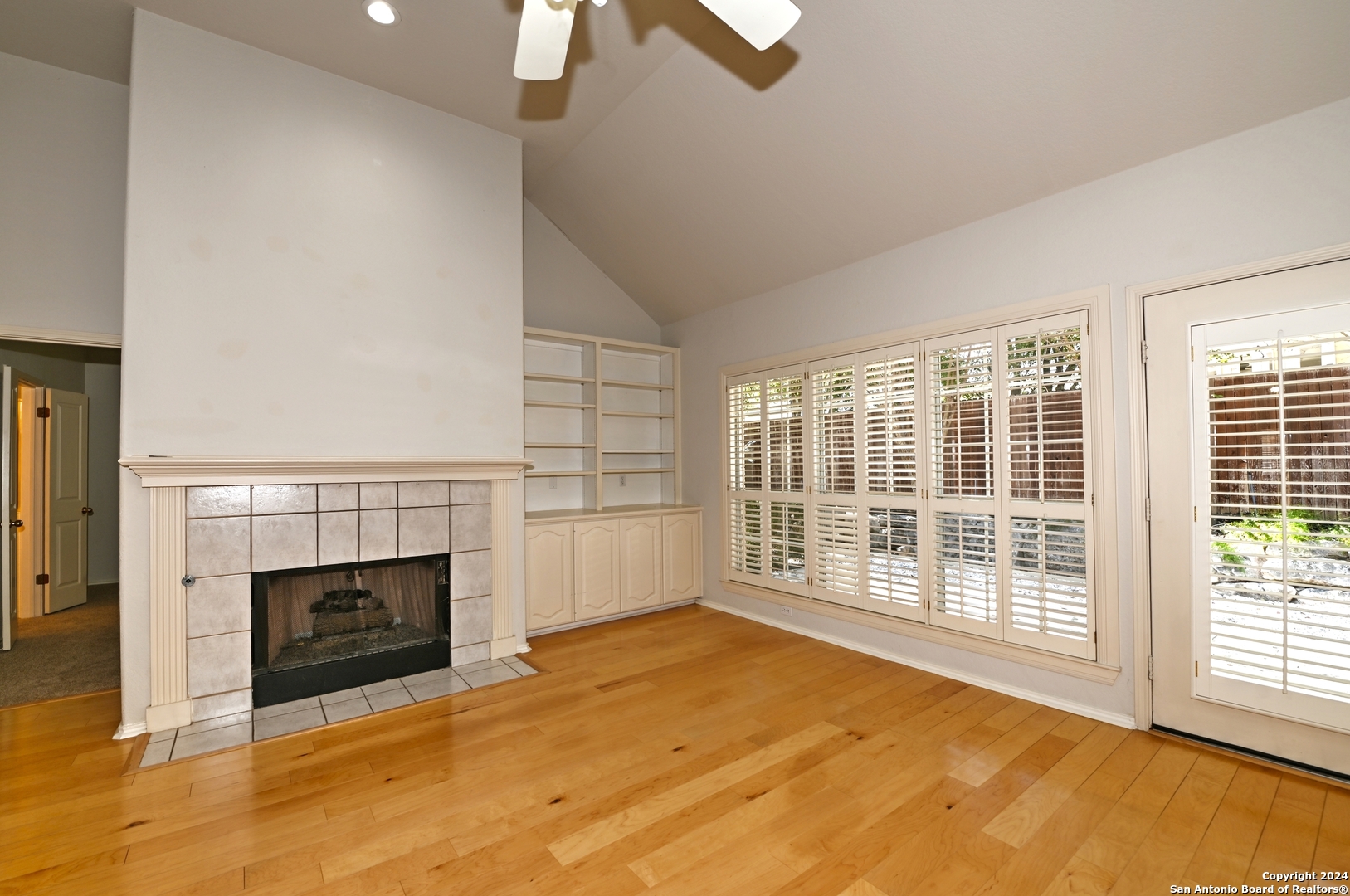 1615 Hawks Tree Lane San Antonio TX 78248