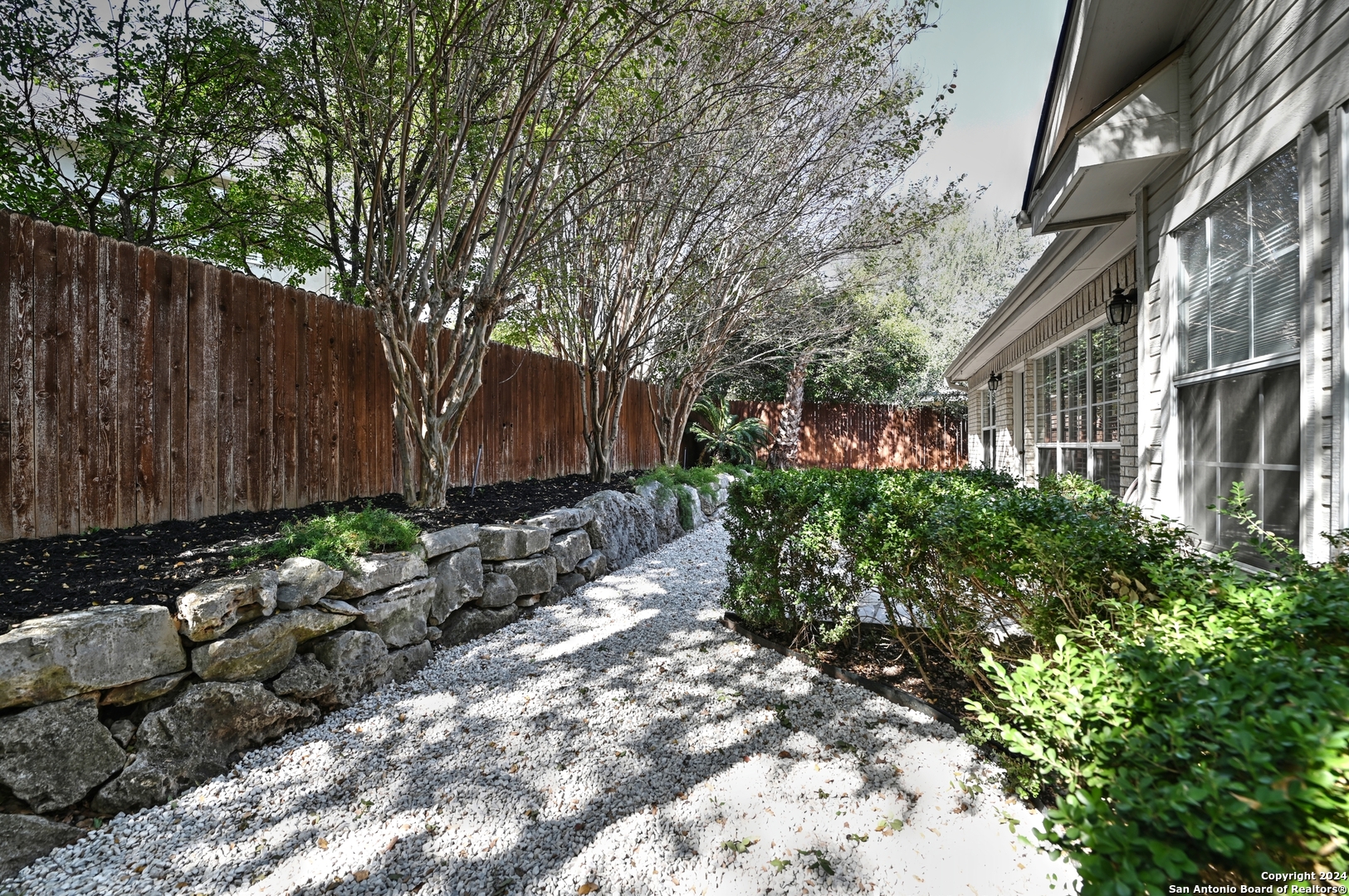 1615 Hawks Tree Lane San Antonio TX 78248