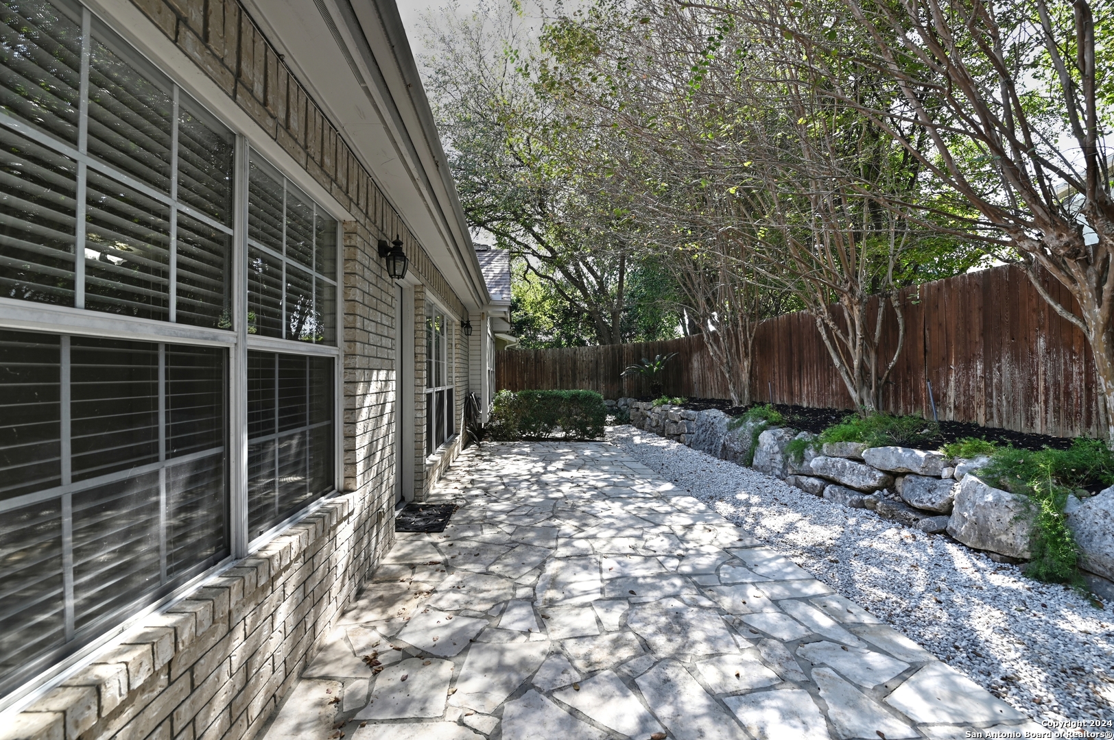 1615 Hawks Tree Lane San Antonio TX 78248