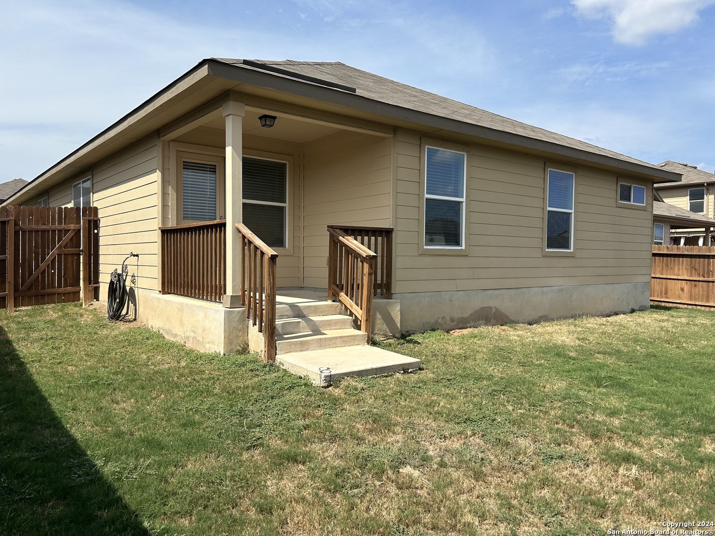 216 Grand Rapids Cibolo TX 78108