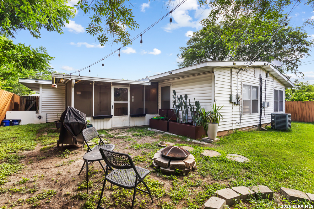 230 Brettonwood Drive San Antonio TX 78218