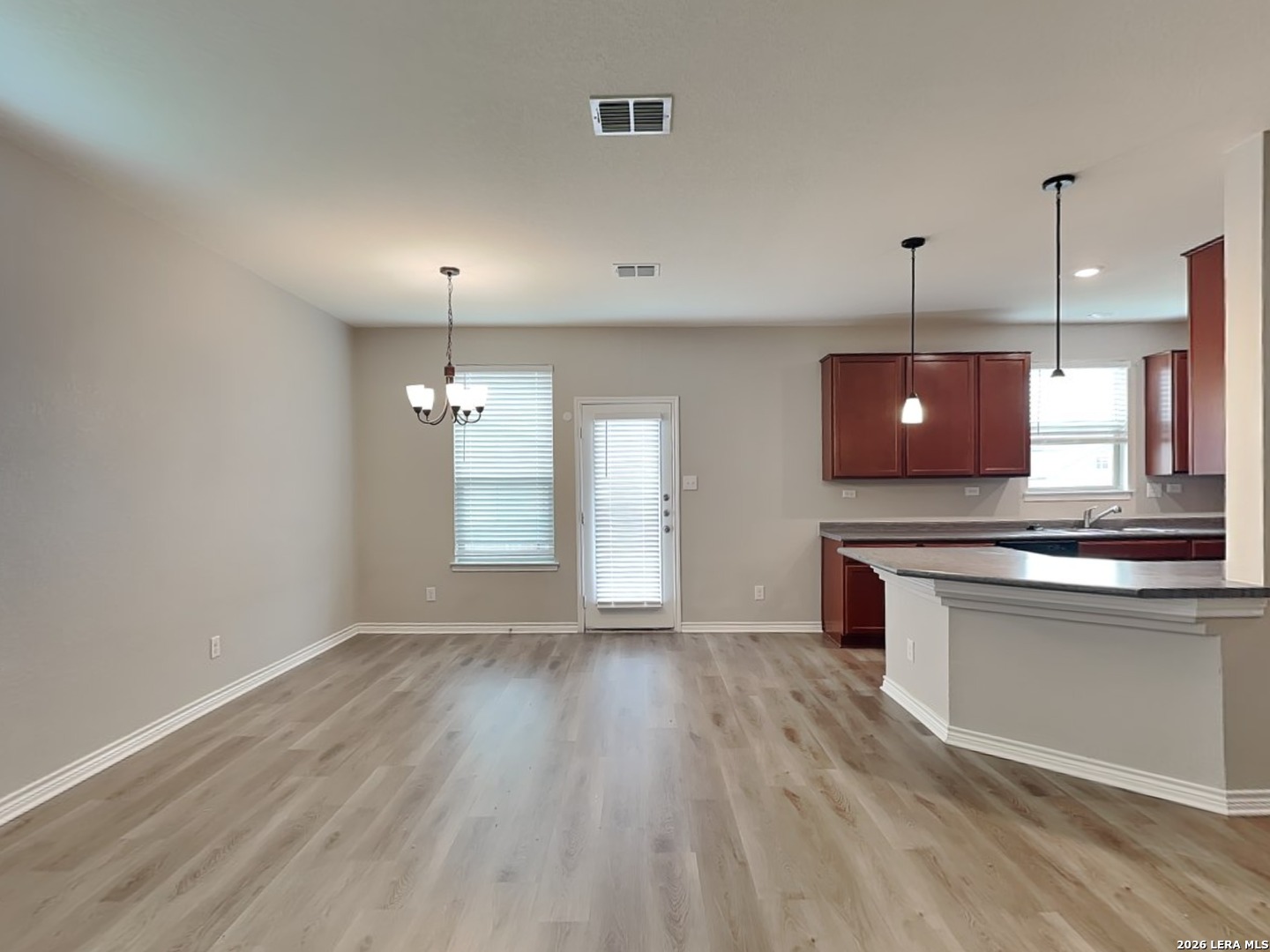 2631 Green Leaf San Antonio TX 78244