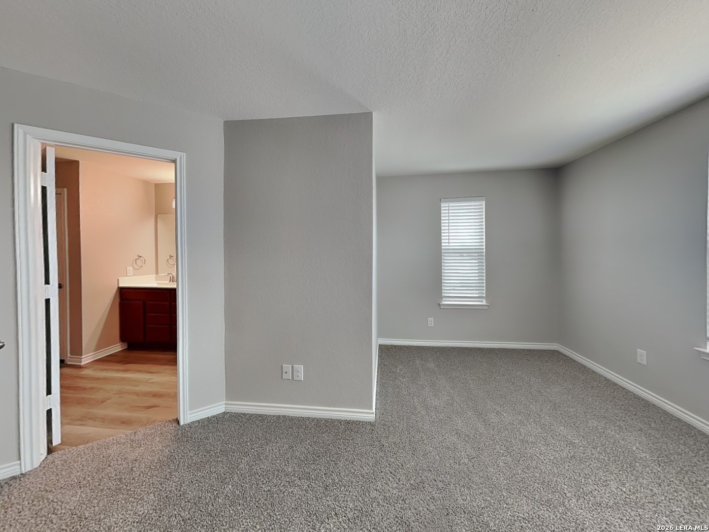 2631 Green Leaf San Antonio TX 78244