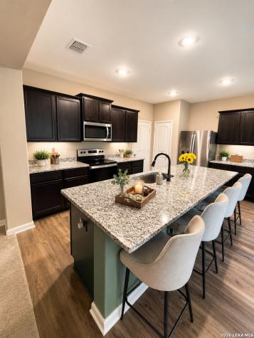 7204 Jebson San Antonio TX 78252