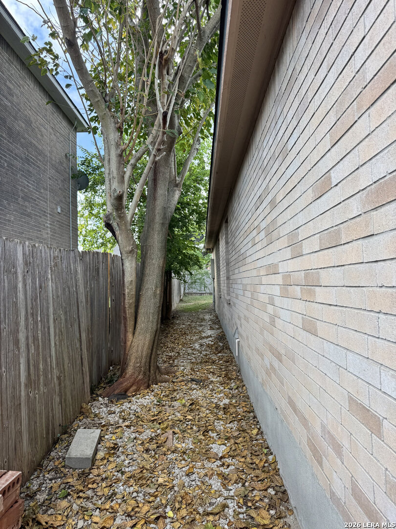 10726 Shaencrest San Antonio TX 78254