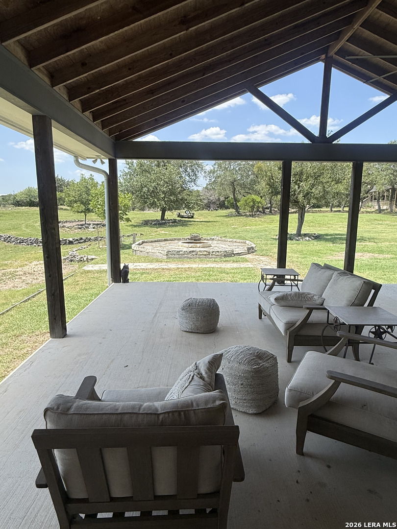 4130 Summit Drive New Braunfels TX 78132