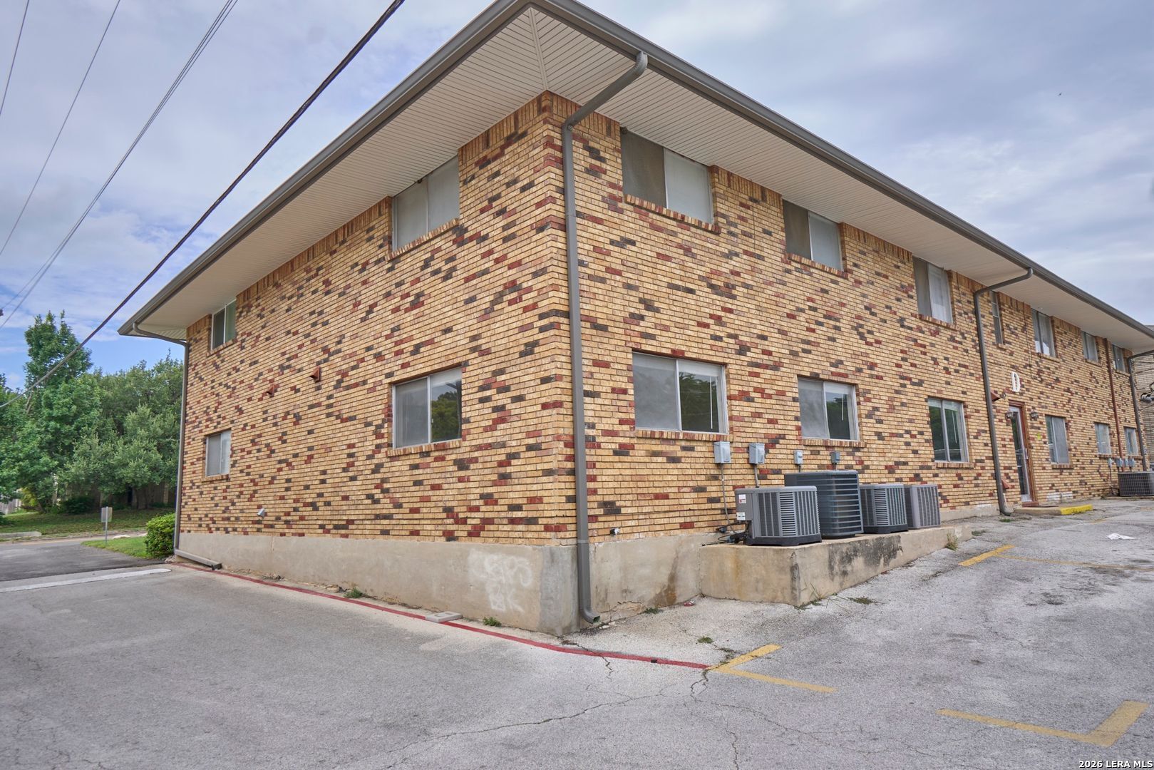 219 W Silver Sands Drive San Antonio TX 78216