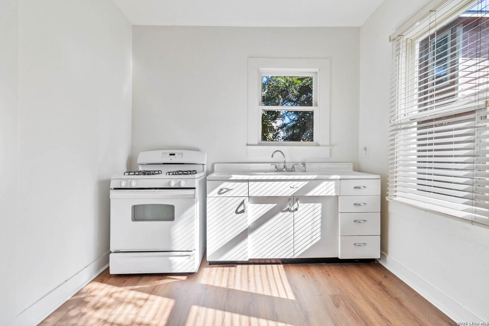 749 E Ashby Place San Antonio TX 78212