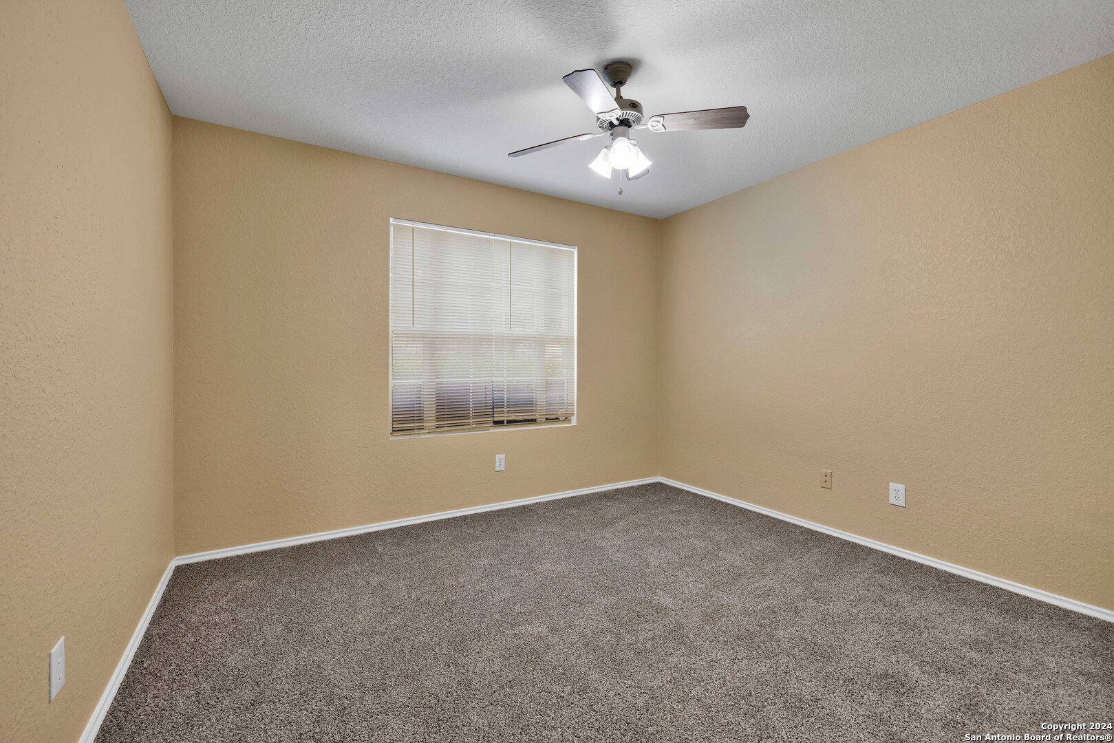 8811 Laguna Falls San Antonio TX 78251