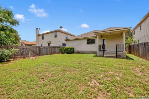 8811 Laguna Falls San Antonio TX 78251