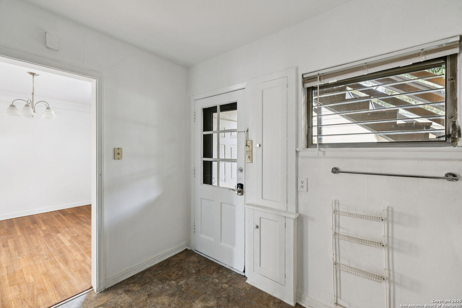 515 E Olmos Drive Olmos Park TX 78212